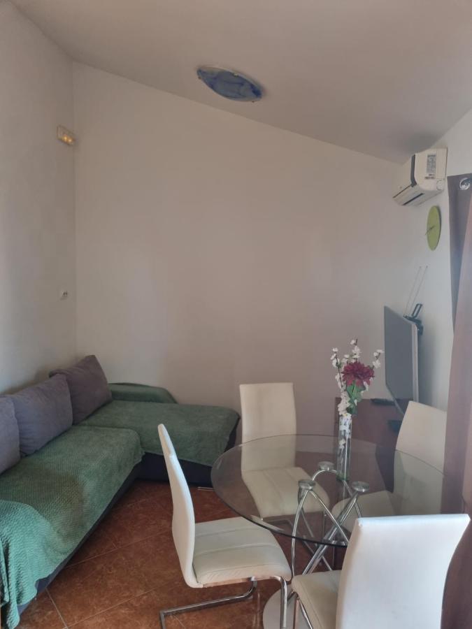 Apartment Lena Каштела Экстерьер фото